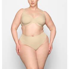 Skiing - Women Bras SKIMS Unlined Full Coverage Bra - Light Neutral