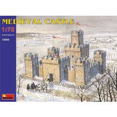 Miniart MiniArt 1:72 Scale Medieval Castle Plastic Model Kit
