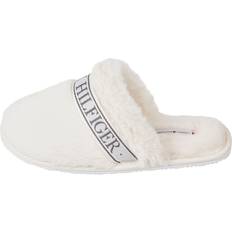 Tommy Hilfiger Hvid Hjemmesko & Sandaler Tommy Hilfiger Fur Hotel Hjemmesko FW0FW07595YBH-39/40 Woman Polyester White