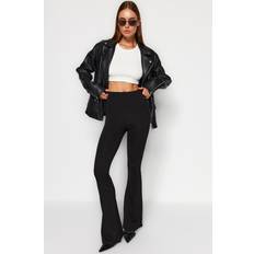Flare Byxor Trendyol Collection Kvinnors svarta stickade byxor