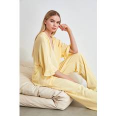 Gelb Nachtwäsche Trendyol Collection Collection Pyjama Set Gelb Unifarben für Damen