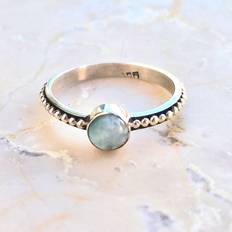 Ringar Larimar liten silverring rund sten Kristallrummet