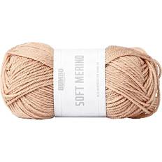 Bumbo soft merino fv. 127 sand På lager i et varehus