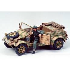 1:35 Maquetas Tamiya Maqueta Kubelwagen Type 82 & seated driver figure Maqueta militar Maqueta militar TA35213