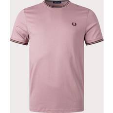 Fred Perry Vrouw Tops Fred Perry Twin Tipped T-Shirt - Oudroze/Roze