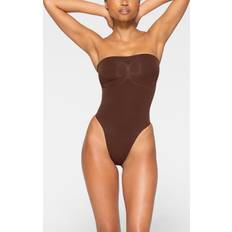 Bodysuits SKIMS Seamless Sculpt Strapless Thong Bodysuit COCOA