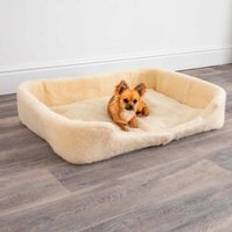 Archie & Oscar Natural Merino Wool Large Pet Bed Natural white