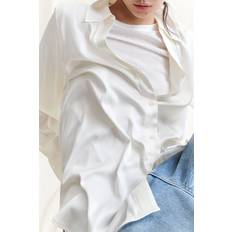 M Blouses H&M Ladies White V-neck blouse