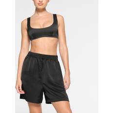 Black - Skiing Shorts SKIMS Loose Short Black Sporty Satin