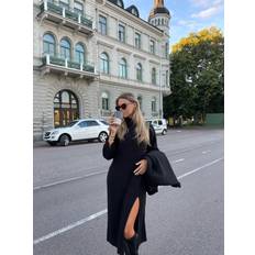 Nelly Klänningar Nelly Stickade klänningar Svart Loose Sleeve Knit Dress Klänningar