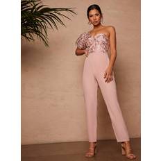 Pink Jumpsuits & Overalls Chi Chi London Damen Bestickter Puffärmeln, One Shoulder in Blush Overall