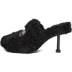 Balenciaga Heels & Pumps Balenciaga Pumps Furry Closed Schwarz