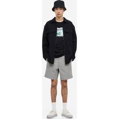 H&M Herren Shorts H&M Herren Chinoshorts Regular Fit Grau