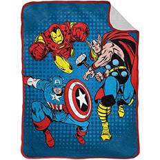 Jay Franco Marvel Comics Avengers Fluffy Sherpa Blankets