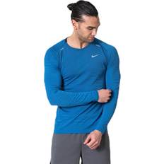 Vêtements Nike Techknit Ultra LS Blue Male Camisas Running Azul