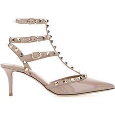 Valentino Garavani Skor Valentino Garavani Antiqued Pink Leather Rockstud Pumps