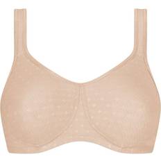 Amoena Tiana Protes Bh Sand
