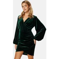 Grøn - Træningstøj Kjoler Bubbleroom Occasion Leija Velvet Dress Dark green