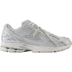 Chaussures New Balance 1906D M - Silver Metalic/White/Crimson