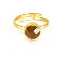 Seven/East Seven East – Tau Ring, Rost