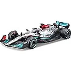 BBurago Mercedes 2022 W13 E Performance No.63 George Russell 1:43 Model with Figure