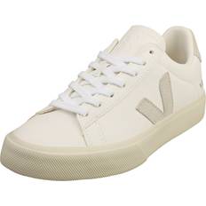 Veja Femme Chaussures vente Veja Campo Chromefree Womens Casual Trainers in White Natural