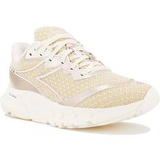 Diadora Women Running Shoes Diadora Mythos Blushield Volo Gold Damen Chaussures running femme Beige