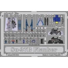 Maquettes Eduard Su-27 Flanker B ZOOM