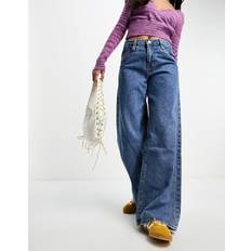 Adult Jeans Levi's '94 baggy wide leg jeans in mid blueW26 L31