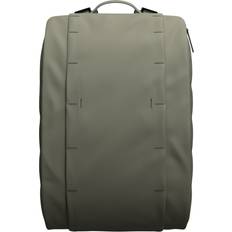 Db Väskor Db Hugger Base Backpack 15L - Moss Green