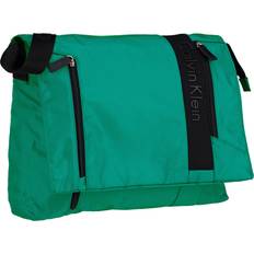 Calvin Klein Sacs messagers Calvin Klein Northport 2.0 Messenger mit Laptopfach 45 cm Farbe: green (grün)