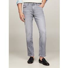 Tommy Hilfiger Denton Fitted Straight Faded Jeans TUCKET GREY 3634