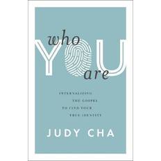 Culture Books Who You Are: Internalizing the Gospel to Find Your True Identity (Paperback)