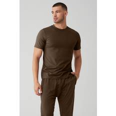 Homme - Yoga T-shirts Alo Conquer Reform Crewneck Short Sleeve - Chocolate