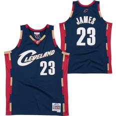Mitchell & Ness Mitchell Ness NBA LeBron James Cleveland Cavaliers Swingman Jersey Navy