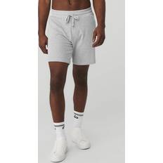 Clothing Chill Short in Athletic Heather Grey, Alo Yoga