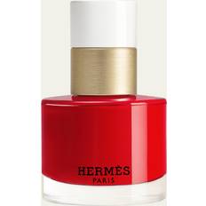 Hermès 64 Rouge Casaque Les Mains Nail Polish