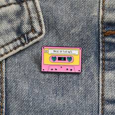 Shein 1pc Creative Vintage Cassette Tape Shaped Metal Brooch For Daily Clothes, Hat, Bag Decoration, Unisex