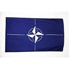 Nato Flagga 90 x 60 cm Med Metallöljetter