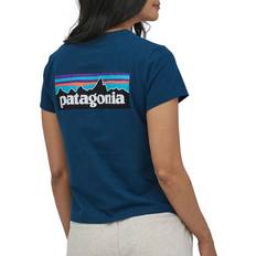 Patagonia Dame T-skjorter & Singleter Patagonia P-6 Logo Crew T-Shirt Women's