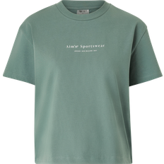 Aim'n T-shirts aim'n T-shirt Serif Boxy T-shirt Grå