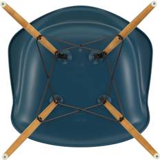 Vitra Eames Armchair DAW