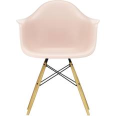 Vitra Eames Armchair DAW
