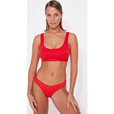 Rot Bikinioberteile Trendyol Collection Rotes strukturiertes Bralette-Bikinioberteil TBESS23BU00433