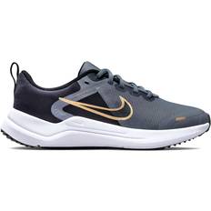 Nike downshifter 12 black Nike Downshifter 12 GS - Cool Grey/Black/White/Metallic Gold