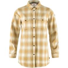 Flanellskjortor - Vita Fjällräven Womens Övik Twill Shirt L/S Vit CHALK WHITE-DUNE BEIGE/113-196 X-small