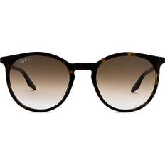 Ray-Ban Round in Brown.