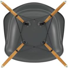 Vitra Eames Armchair DAW