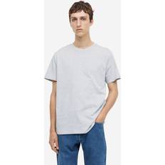 H&M Herren Bekleidung H&M Herren T-Shirt in Regular Fit Grau