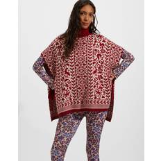 Red Capes & Ponchos La DoubleJ High Neck Poncho Frau Strickwaren Norwegian Bicolore